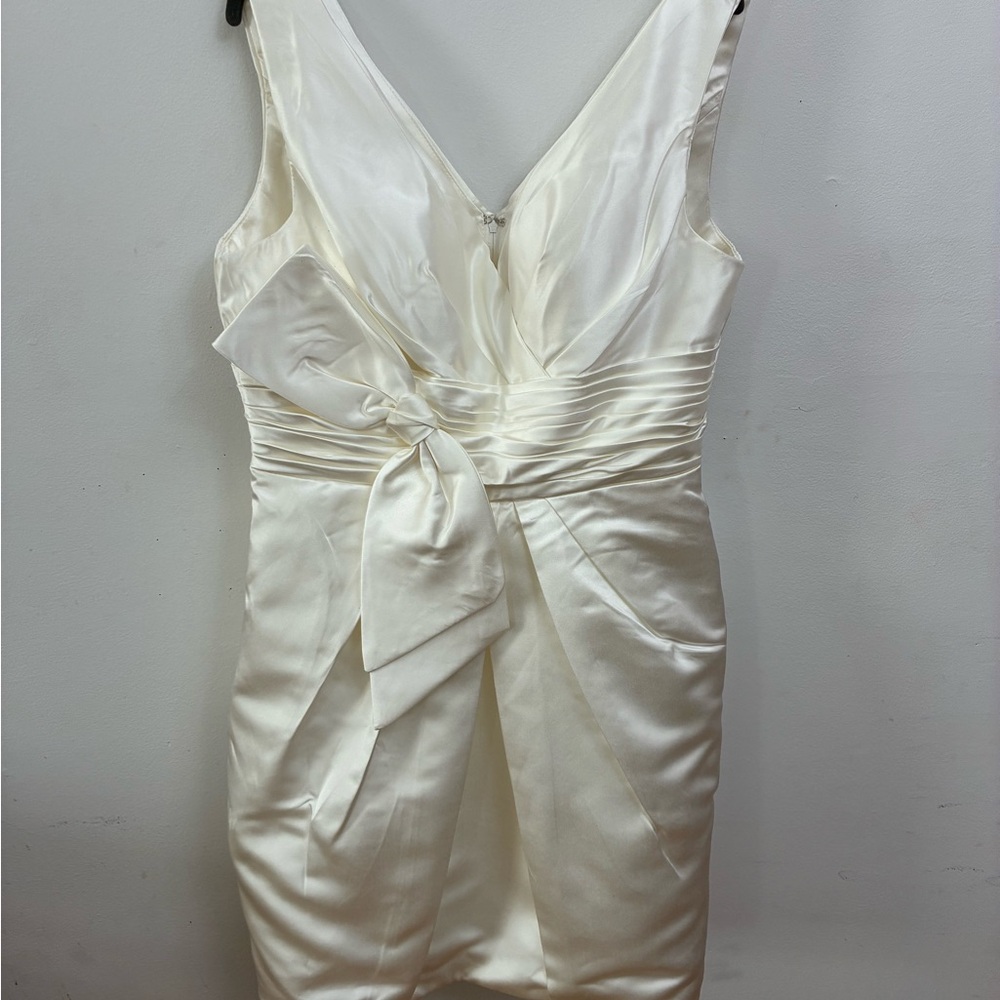 Elegant Ivory Satin Wedding Dress